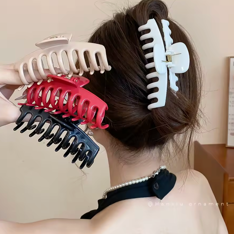 Pack de 4 pinces à cheveux "NARI"